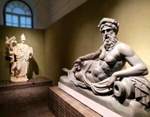 Le prime immagini della grande mostra sui Marmi Torlonia a Villa Caffarelli di Roma