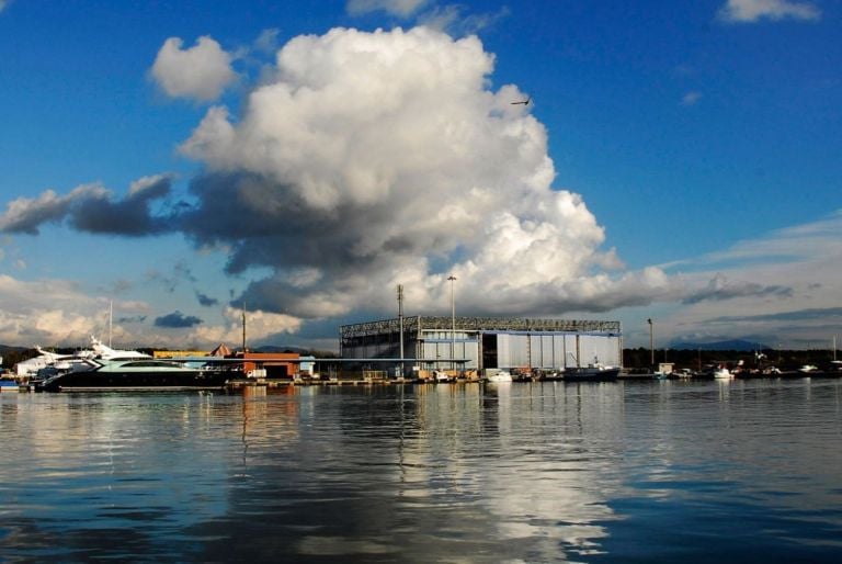 Paolo Riani, Cantieri DR12, Viareggio, 2010. Vista dalla Darsena dei Pescatori. Photo Mattia Morgavi