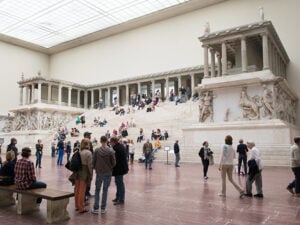 “Musei e teatri non sono luoghi a rischio”. Lo dice lo studio della Technische Universität Berlin