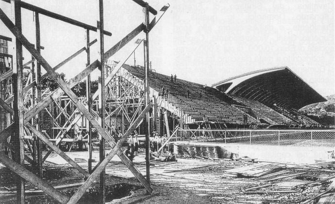 Pier Luigi Nervi, Stadio Franchi, Firenze, 1932, costruzione della Curva Ferrovia. Photo via Wikimedia