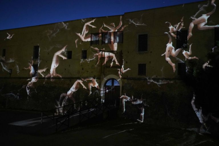 Primavera dei Teatri 2020. Teatro Studio Krypton, Alla luce dei fatti. Fatti di luce. Photo Angelo Maggio