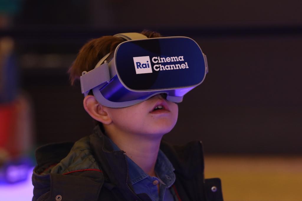 Immersi nel futuro: Conosciamo veramente il potenziale della VR?
