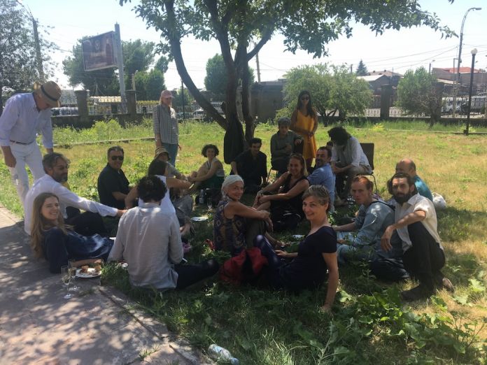 gruppo di arttisti italiani, armeni,greci e francesi all'inaugurzone a Gyumri,2017