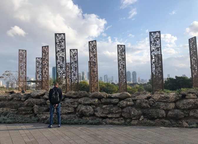 Skyline, 2020 Avner Sher Outdoor installation overlooking Tel Aviv's high towers Photo: Dina Weis