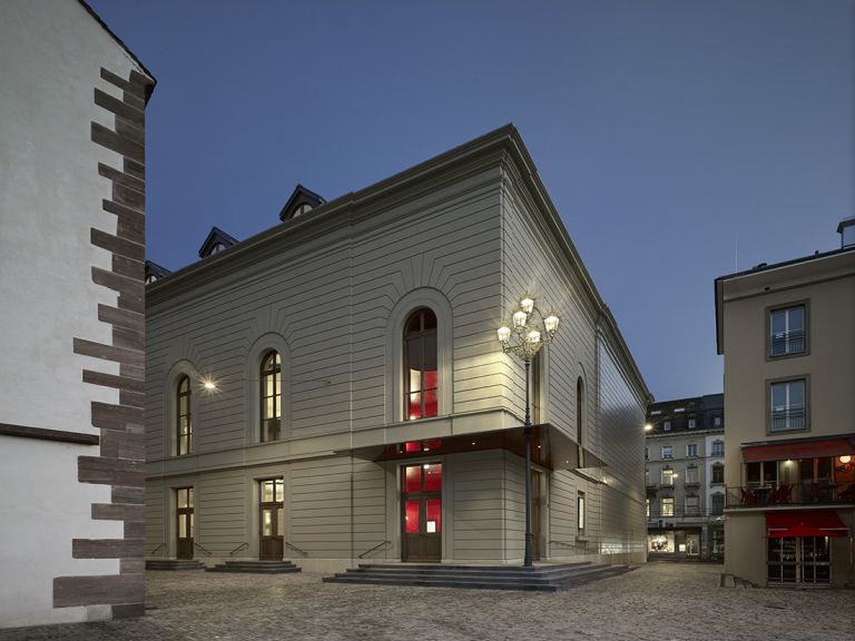 Herzog & de Meuron, Extension of the Stadtcasino Basel, Switzerland © Ruedi Walti