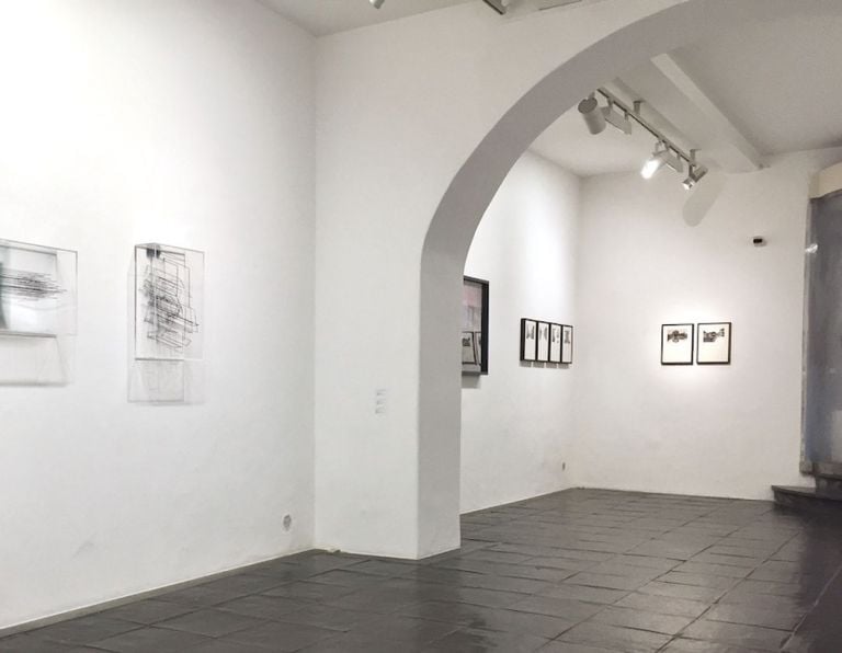 A moment of reflection. Exhibition view at Galleria Paola Verrengia Salerno 2020 1 Il potere della riflessione. Cinque artisti a Salerno