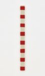 Adelaide Cioni, Ab ovo. Red e white stripes, 2020, lana cucita su tela, 116x8 cm. Photo C. Favero. Courtesy l'artista & P420, Bologna