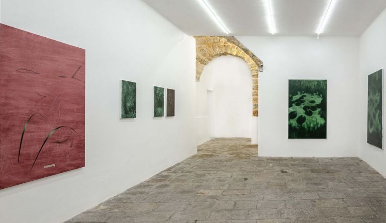 In fondo al pozzo. Exhibition view at Rizzuto Gallery, Palermo 2020