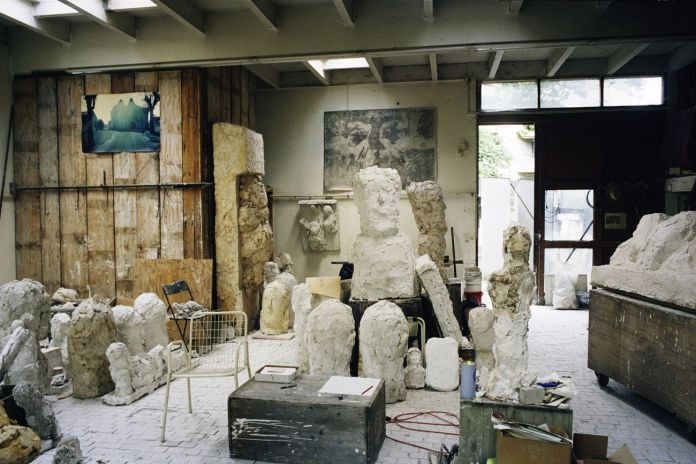 L'atelier di Hans Josephsohn a Zurigo, 2006 ca.