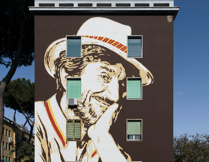 “D’après Gigi”, a Roma il murale dello street artist Lucamaleonte dedicato a Gigi Proietti