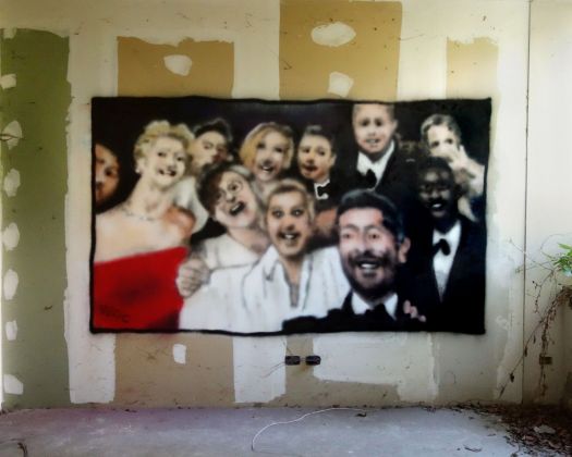 WOC, Selfie, 2020, spray on wall, 200x300 cm