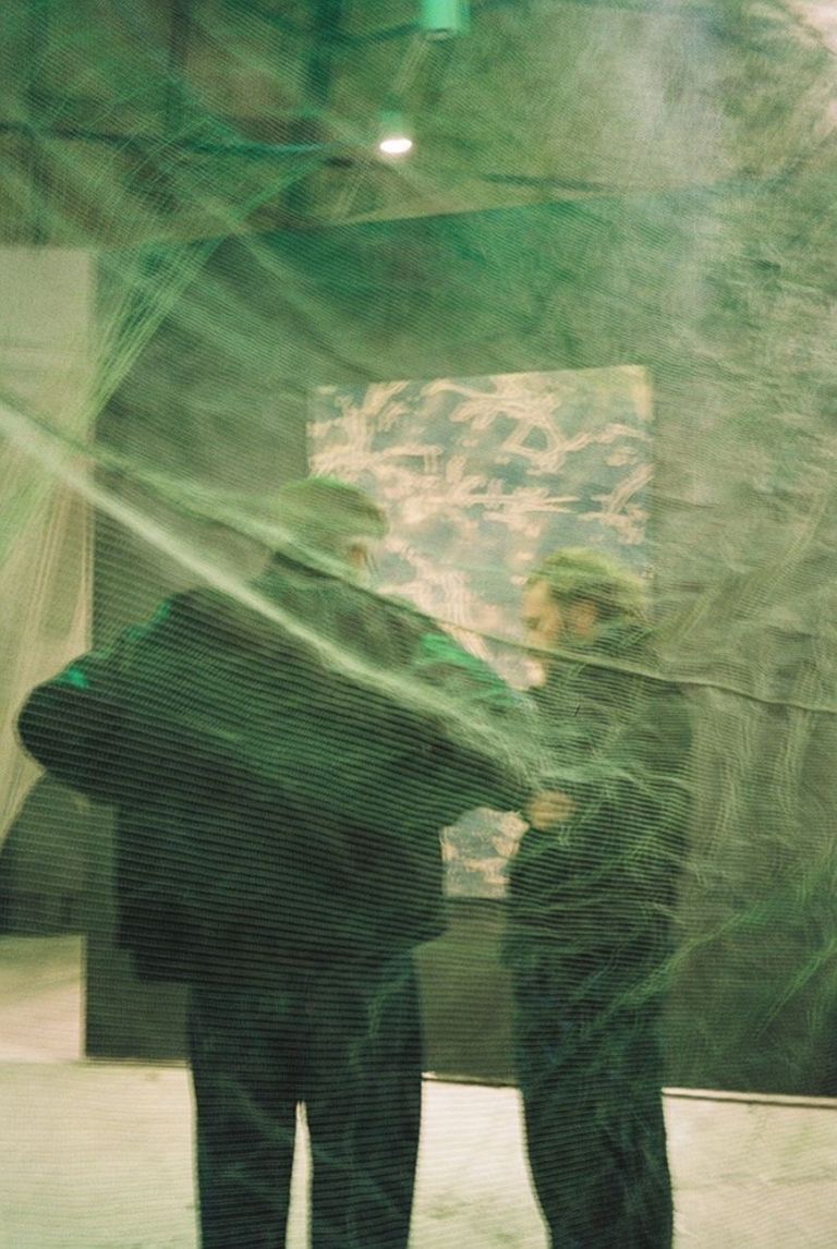 Alexandre Bavard, aka Mosa. Inaugurazione Acid Bleach, Avantgarden Gallery, Milano. Photo Giovanni Benvenuto