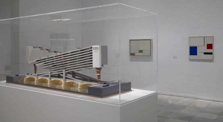 Mondrian y De Stijl. Exhibition view at Museo Nacional Centro de Arte Reina Sofia, Madrid 2020. Photo Joaquín Cortés - Román Lores. Archivio fotografico del Museo Reina Sofia