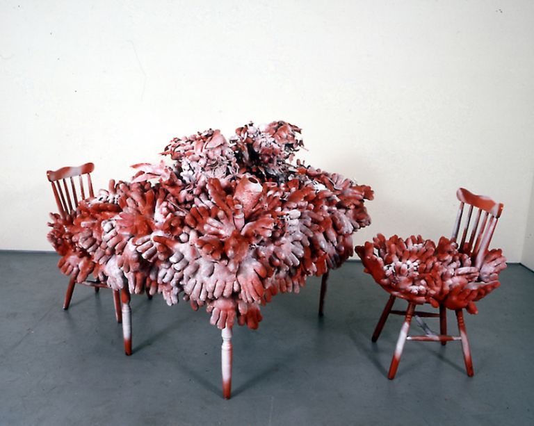 Yayoi Kusama, The End of Summer, 1980 Furniture, household objects, sewn stuffed fabric and paint Mixed media © YAYOI KUSAMA, Courtesy: Sammlung Goetz, München