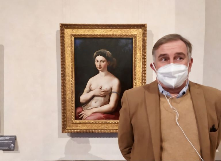 Ludovico Pratesi a Palazzo Barberini a Roma per il podcast di Artribune "Da solo al museo"