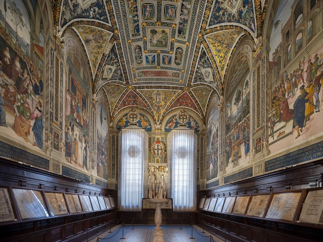 Roberto Barzanti e Marilena Caciorgna - La Grazia è Bellezza. La Libreria Piccolomini nel Duomo di Siena