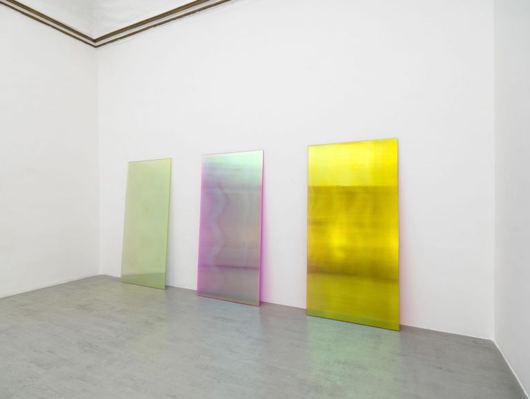 Ann Veronica Janssens. Exhibition view at Galleria Alfonso Artiaco, Napoli 2020. Photo Grafiluce