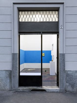 Giovanni Kronenberg. Exhibition view at Quartz Studio, Torino 2020 © bg