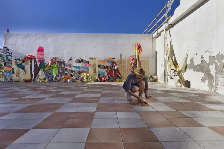 Ludovica Gioscia, Mineral Rush Flamingo Crush, 2013. Installation view at Galleria Mangiabarche, Calasetta. Photo Nelly Dietzel