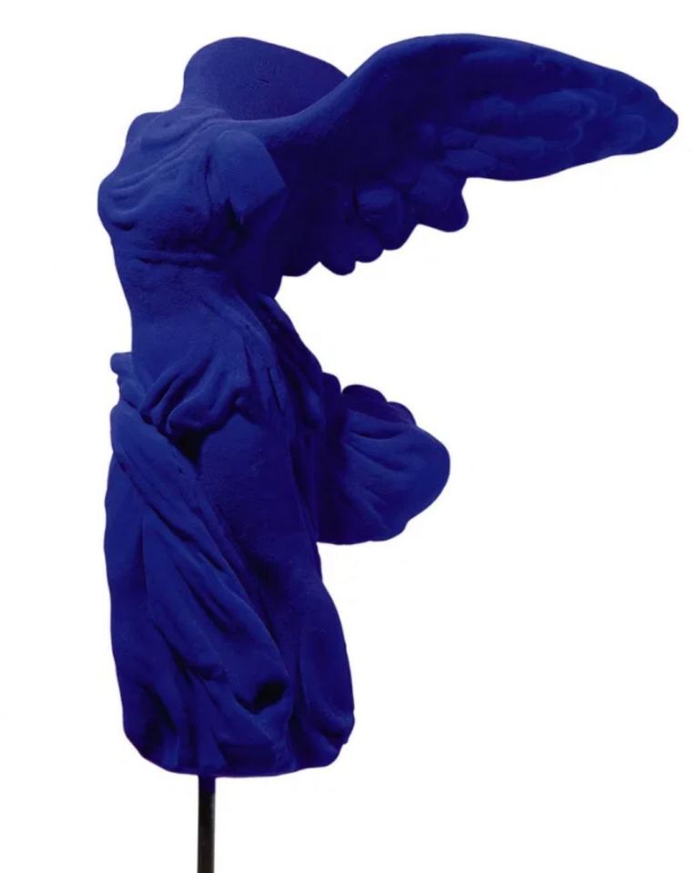 Yves Klein, Nike, 1961. Museo di Villa Croce, Genova