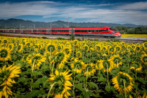 #RailwayHeart. Un progetto social di Ferrovie dello Stato narra l’emozione del viaggio in treno