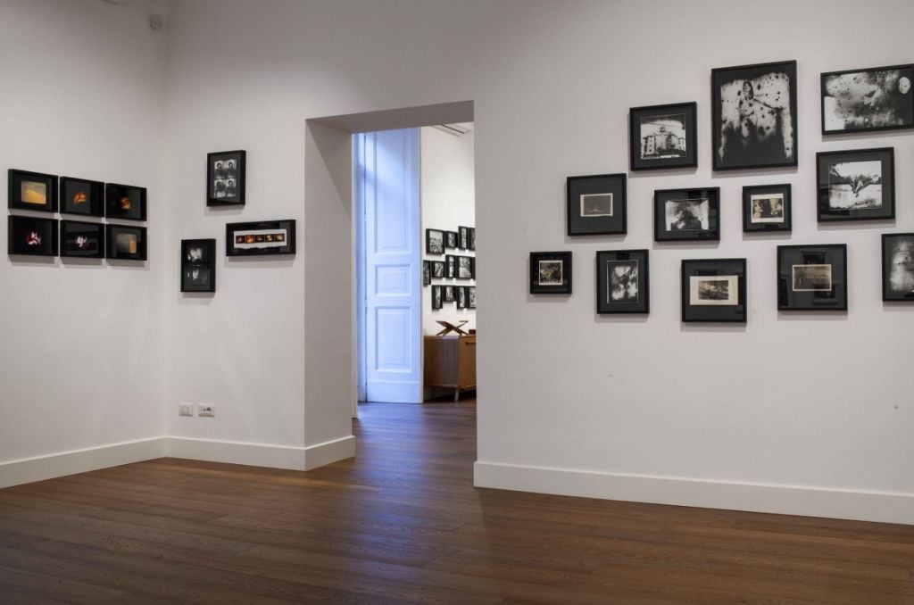 Nasce a Napoli Spot Home Gallery. Spazio di famiglia per la fotografia in un palazzo 800esco