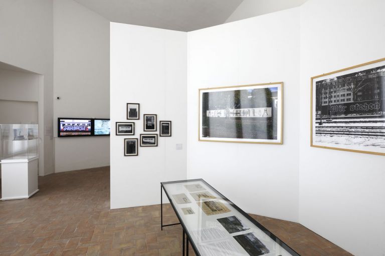 1984. Evoluzione e rigenerazione del writing. Exhibition View at Galleria Civica di Modena. Courtesy Pietro Rivasi. Photo © Paolo Terzi