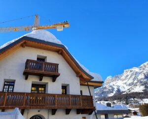La galleria Farsettiarte apre un grande spazio culturale a Cortina d’Ampezzo