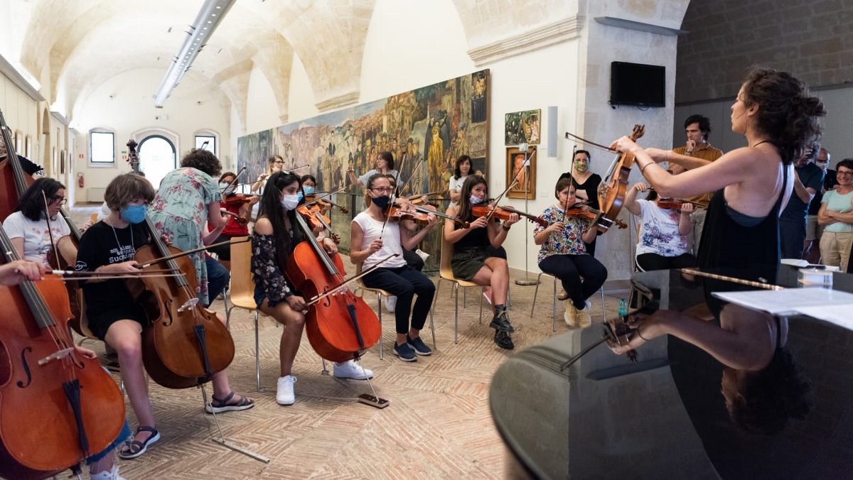 Carmen and the other extraordinary women