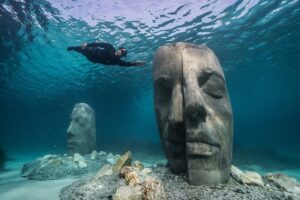 Inaugurato a Cannes il museo subacqueo di Jason Decaires Taylor
