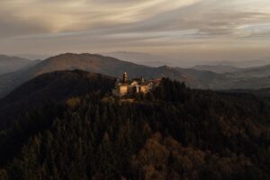 Musica elettronica e natura. A Monte Senario a Firenze il secondo live streaming di Lattexplus HD