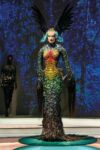 Outfit Thierry Mugler, Collezione La Chimère, Abito “La Chimère”, Alta moda Autunno Inverno 1997 1998. Photo Michael Naumann – Tiefenpixel © Kunsthalle München