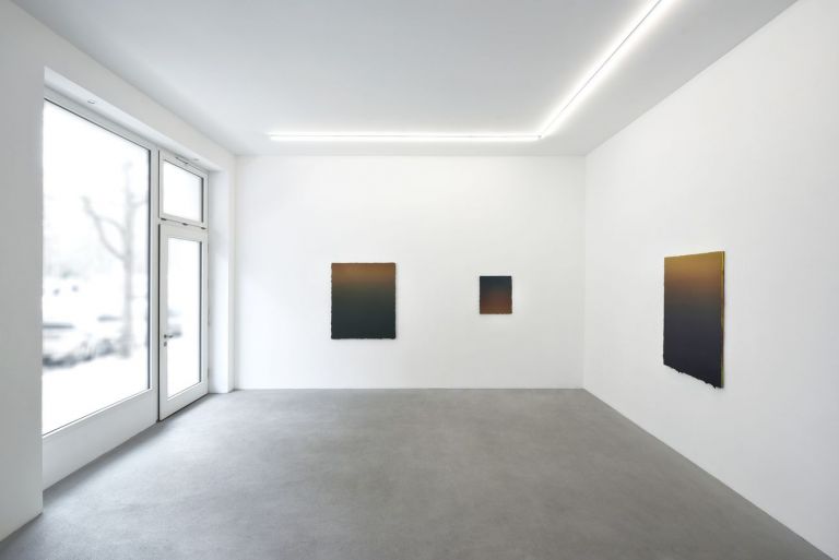 Vincenzo Schillaci, Rising of The Moon, 2020, installation view at Galerie Rolando Anselmi, Berlino. Photo © Riccardo Malberti
