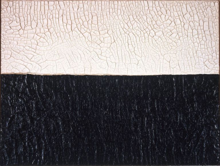 Alberto Burri, Bianco Nero Cretto, 1972. Collezione Giancarla e Danna Olgiati, Lugano