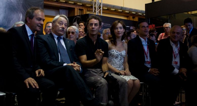 Carlo Montanaro alla Mostra del Cinema, Premio “Una vita nel cinema”, con don Edoardo Viganò, Francesco Patierno e Cristiana Capotondi, 2011