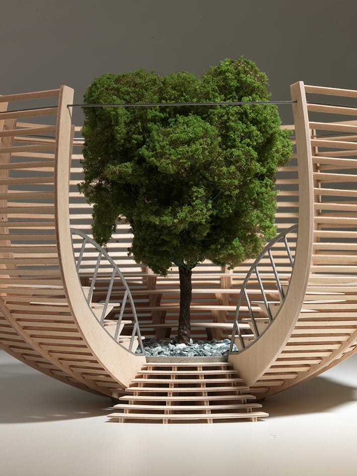 Un albero come opera d’arte pubblica: il progetto di Klaus Littmann a Basilea