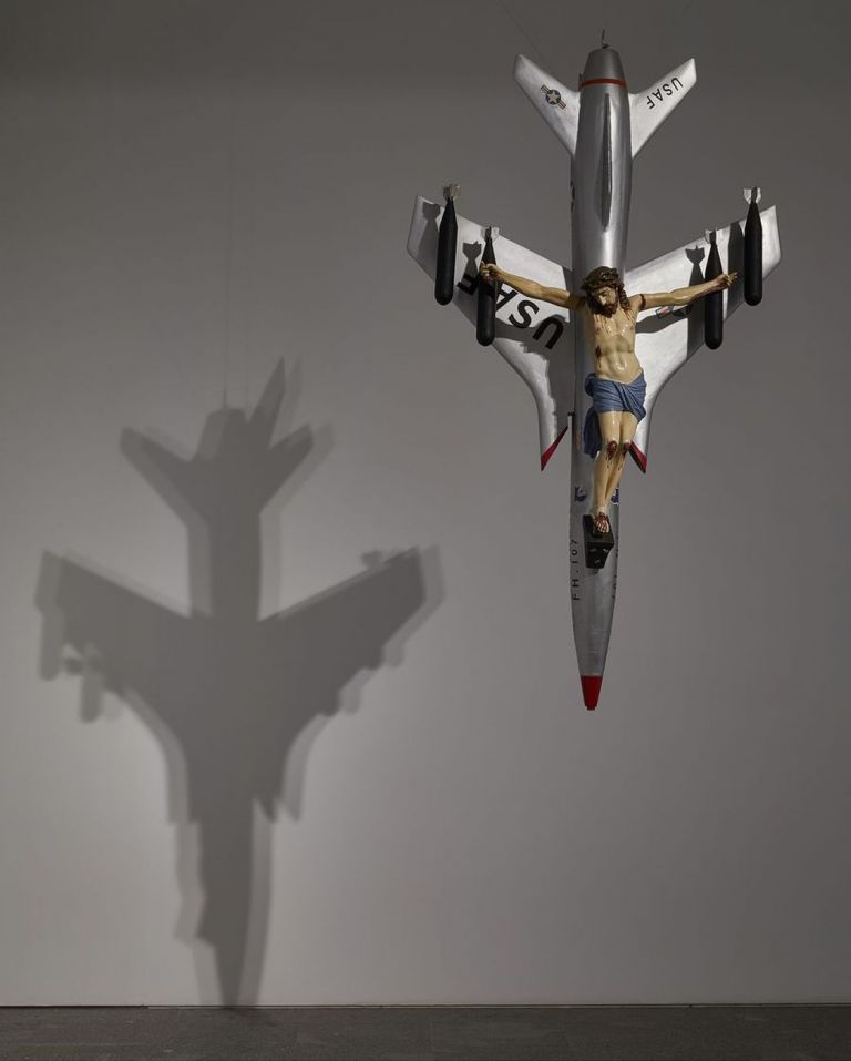León Ferrari, La civilización occidental y cristiana, 1965. Photo Joaquin Cortés Román Lores. Archivo fotográfico del Museo Reina Sofía