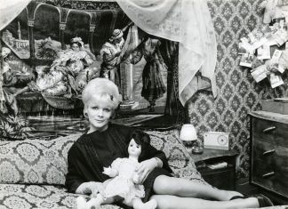 Lisetta Carmi, I travestiti, La Gilda, 1965 67 ® Lisetta Carmi Martini & Ronchetti