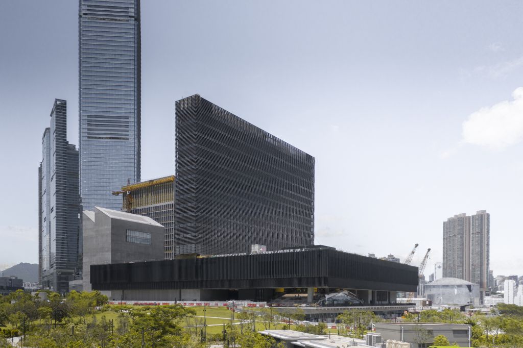 Dentro all’ M+ di Herzog & de Meuron. Il video del nuovo museo di Hong Kong