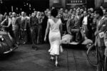 MARIO DE BIASI, Gli italiani si voltano, Milano, 1954 © Archivio Mario De Biasi / courtesy Admira, Milano