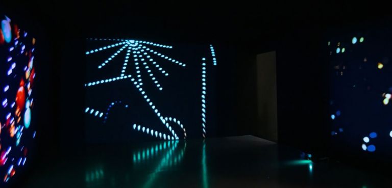 Marie Menken, Lights, 1966. Courtesy Film Makers Cooperative, New York. Installation view MAMAC, Nizza 2021. Photo Cécilia Conan