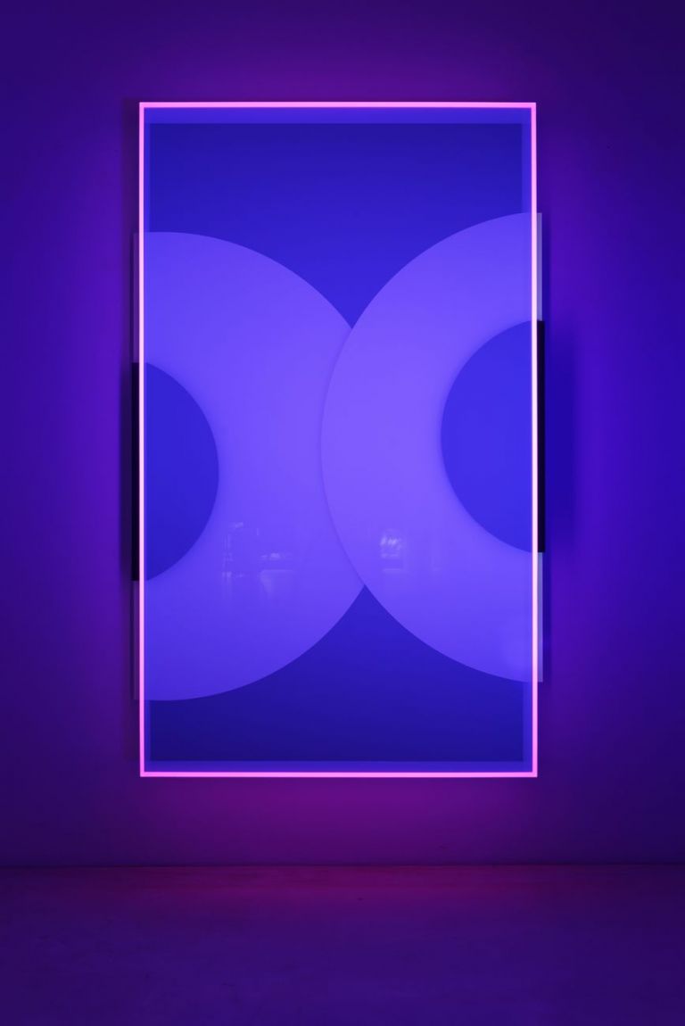 Regine Schumann, Colormirror Moons no. 6, 2020, 170x100x11 cm