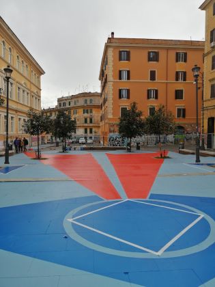 San Lorenzo - la piazza di Leonardo Crudi
