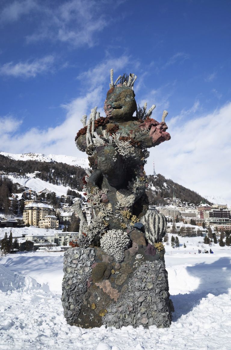 Damien Hirst, Two Figures with a Drum, St. Moritz, 2021