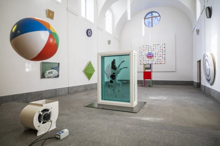 Damien Hirst, Mental Escapology, Protestant Church, 2021