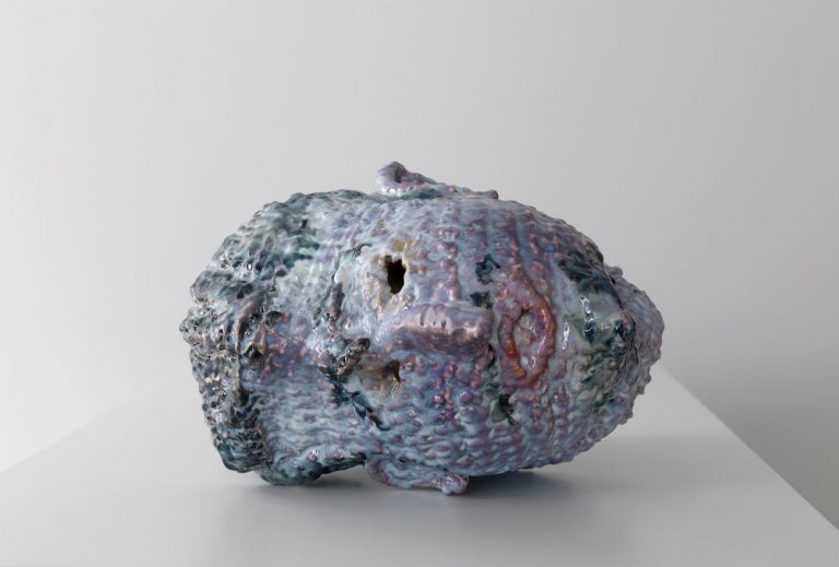 Christian Holstad, A head full of lavender. (la sai lunga), 2019-20, glazed ceramic, 39 x 26 x 34 cm © Christian Holstad. Courtesy the artist & Victoria Miro