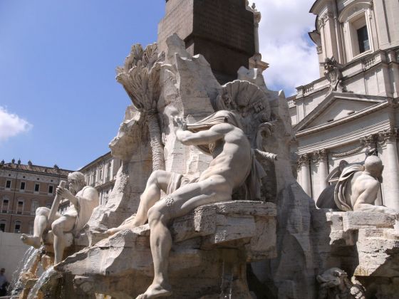 Gian Lorenzo Bernini, Fontana dei Quattro Fiumi, Il serpente di terra, 1648-51. Piazza Navona, Roma. Photo Sailko CC BY 2.5