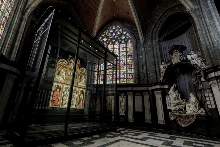 Polittico di Gand in 3D: nel visitor centre della Cattedrale ci si immerge nel dipinto