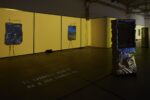 Neïl Beloufa, La morale de l’histoire, 2019 21. Installation view at Pirelli HangarBicocca, Milano 2021. Courtesy l’artista, kamel mennour, ZERO…, Pirelli HangarBicocca. Photo Agostino Osio