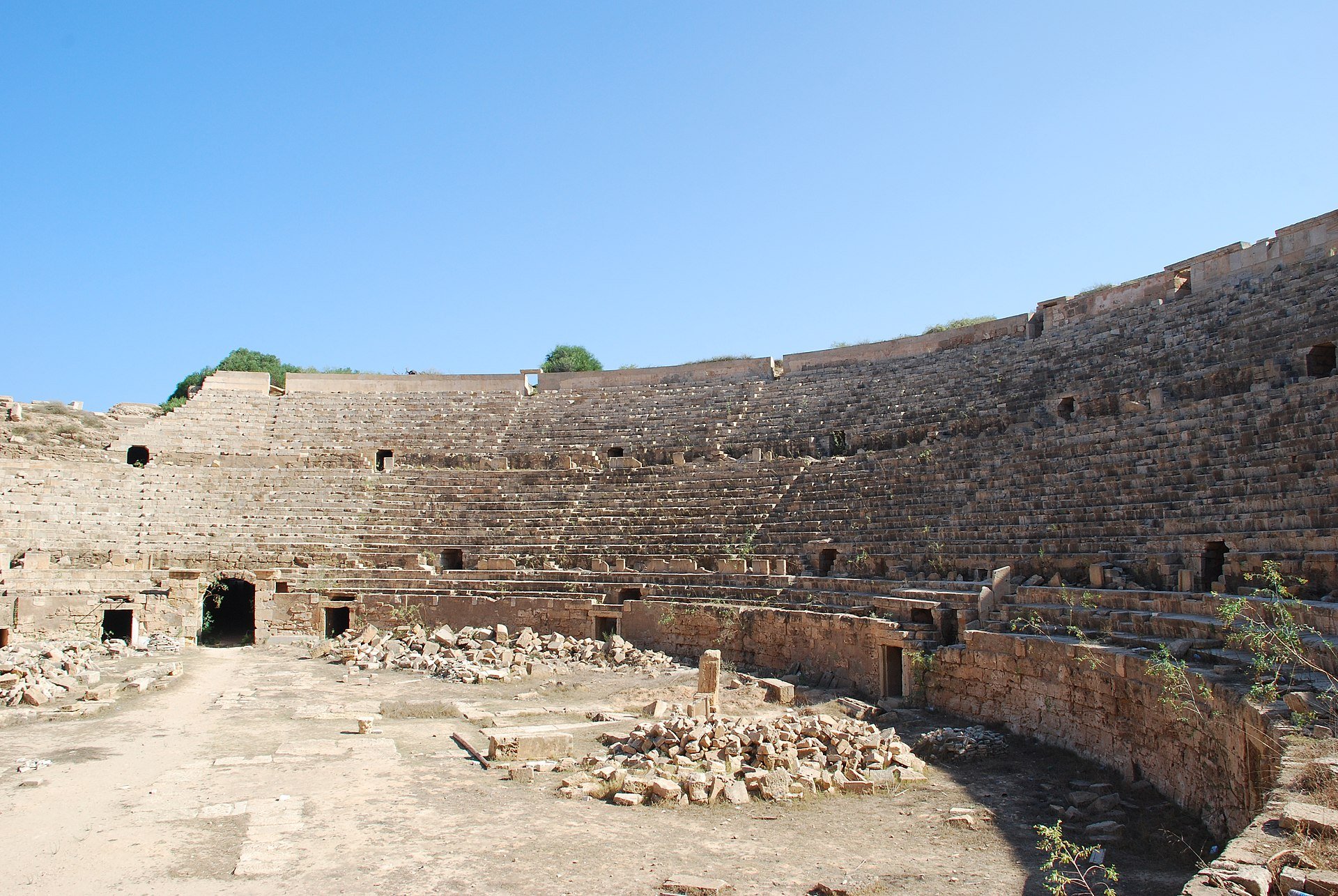 Papageizichta, Amphitheatre of Leptis Magna Libya fonte Wikipedia CC BY SA 3.0